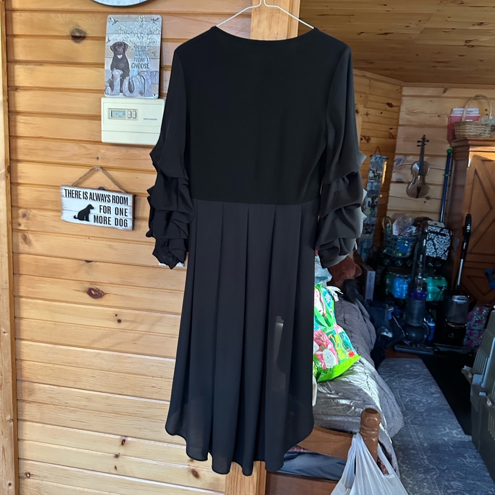 Joseph Ribkofff Ruffle Sleeve Long Blouse - Picture 9 of 10